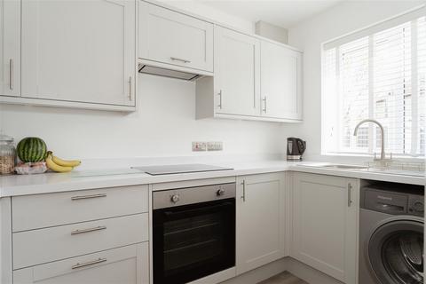 2 bedroom semi-detached house for sale, Wordsworth Mead, Redhill