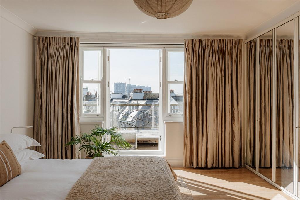 Double Bedroom