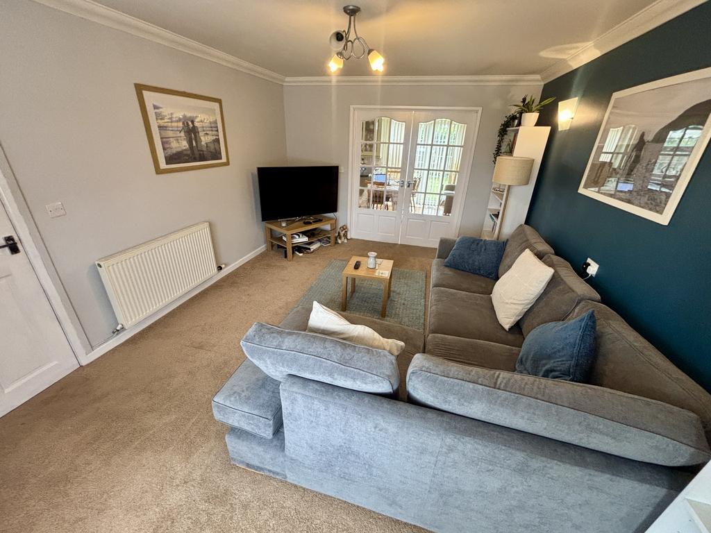 Living room (second image)
