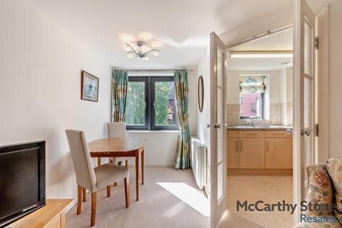 1 bedroom apartment for sale, Forest Court, Union Street, Chester