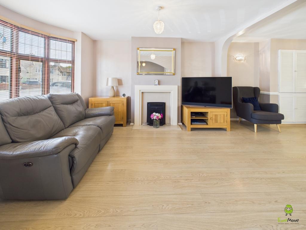 Presented by Clinton Crawford at Ewemove Bexley an
