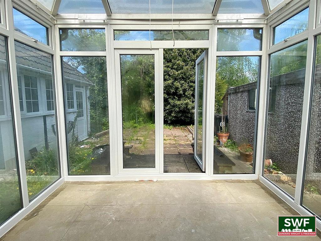 Conservatory2dr.jpg