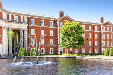 2 bedroom apartment for sale, Peninsula Square, Winchester, Hampshire, SO23