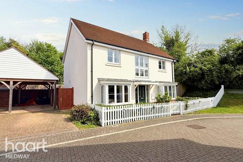 9 Heron Place, Wouldham, Rochester, ME1 3FG