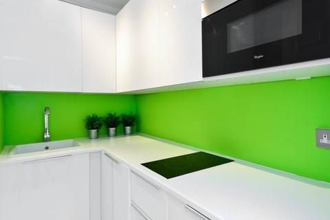 1 bedroom flat for sale, Fulham Road, Chelsea, London, SW10