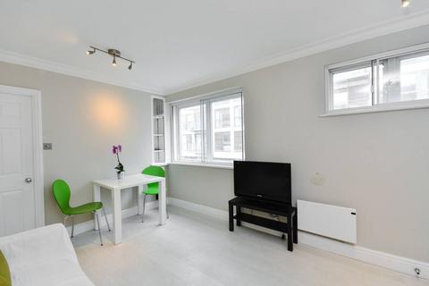 1 bedroom flat for sale, Fulham Road, Chelsea, London, SW10