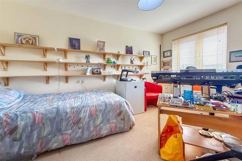 15 Cheal Way, Wick, Littlehampton, BN17 6FL