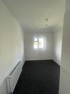 3 bedroom semi-detached house to rent, Hospital Lane, Bilston WV14