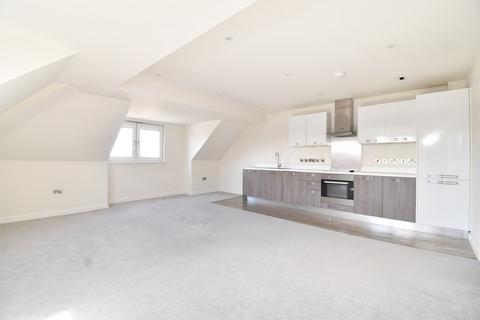2 bedroom apartment for sale, Lyon Road, Walton-on-Thames, KT12