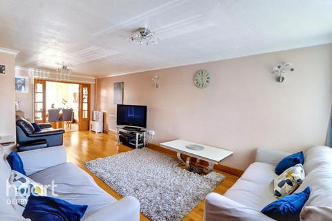 4 bedroom semi-detached house for sale, Bosworth Avenue, Sunnyhill