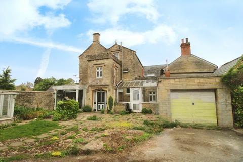Flat 1, The Vortex Inn Cirencester Road, Fairford, GL7 4BS