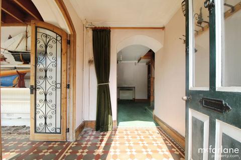 Flat 1, The Vortex Inn Cirencester Road, Fairford, GL7 4BS