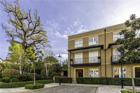 1 Crawford Mews, London, SW20 0QG