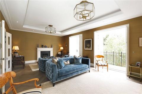 1 Crawford Mews, London, SW20 0QG