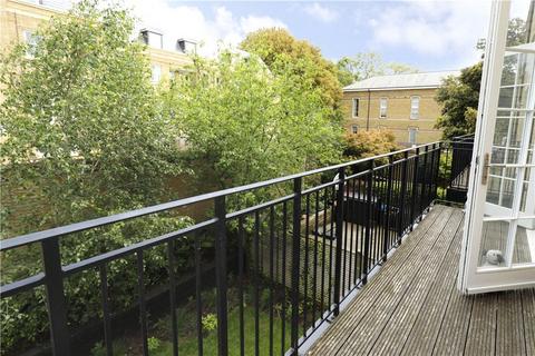 1 Crawford Mews, London, SW20 0QG