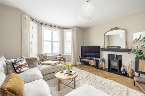 4 bedroom house for sale, Devonshire Road, Harpenden