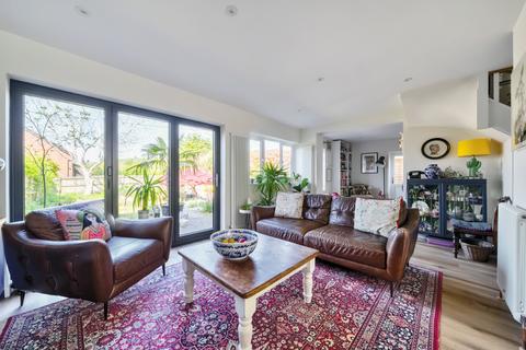 undefined, Manor Crescent, Haslemere, Surrey, GU27
