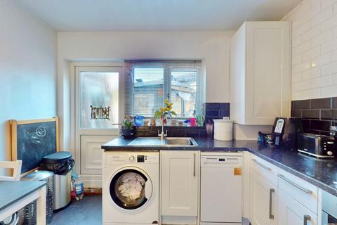 60 Marnham Crescent, Greenford, UB6 9ST