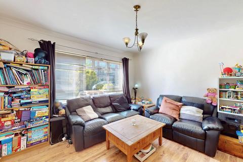 60 Marnham Crescent, Greenford, UB6 9ST