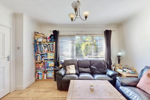 60 Marnham Crescent, Greenford, UB6 9ST