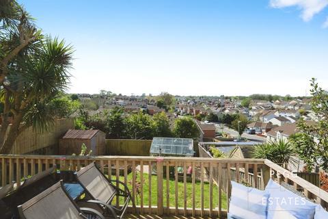 10 Burn River Rise, Torquay, TQ2 7RH