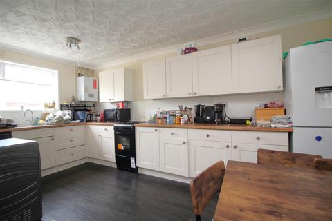 3 bedroom terraced house for sale, Oldbrook, Bretton, Peterborough
