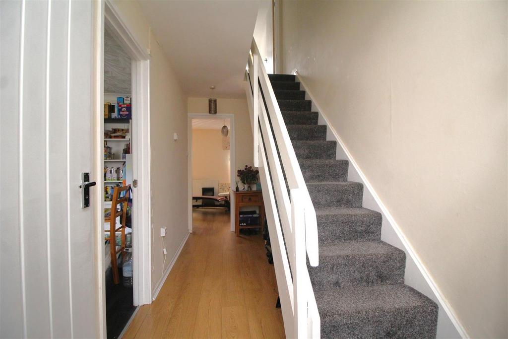 Hallway.JPG