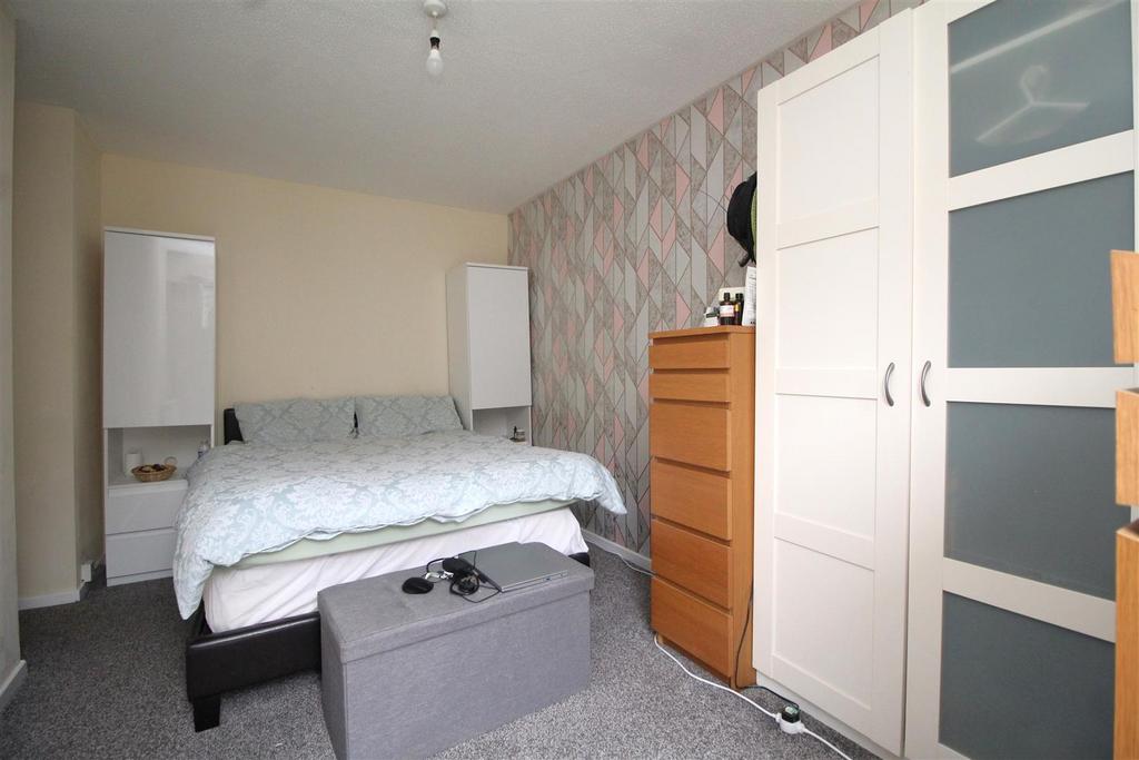 Bedroom 1 1 .JPG
