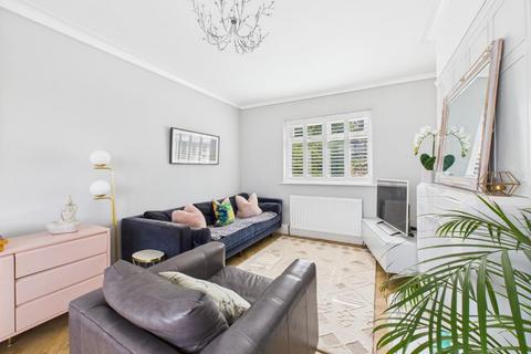 3 bedroom semi-detached house for sale, Lynton Drive, Shipley