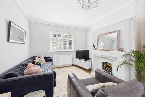 3 bedroom semi-detached house for sale, Lynton Drive, Shipley
