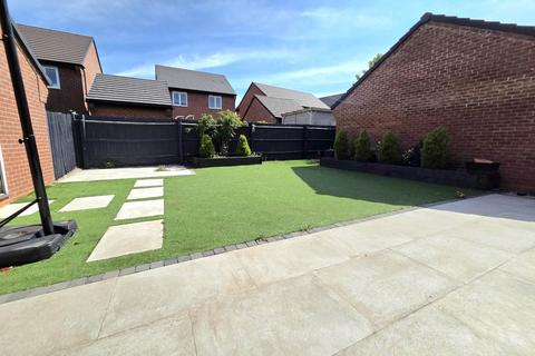 5 bedroom detached house for sale, Gershwin Road, Aylesbury HP21