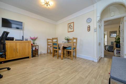undefined, Washington Road, Reading RG4