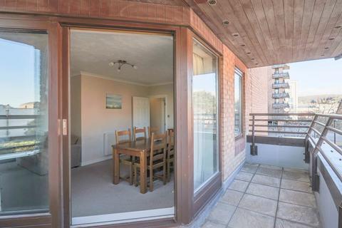 2 bedroom flat for sale, Carlton Mansions South, Sea Front Apartment