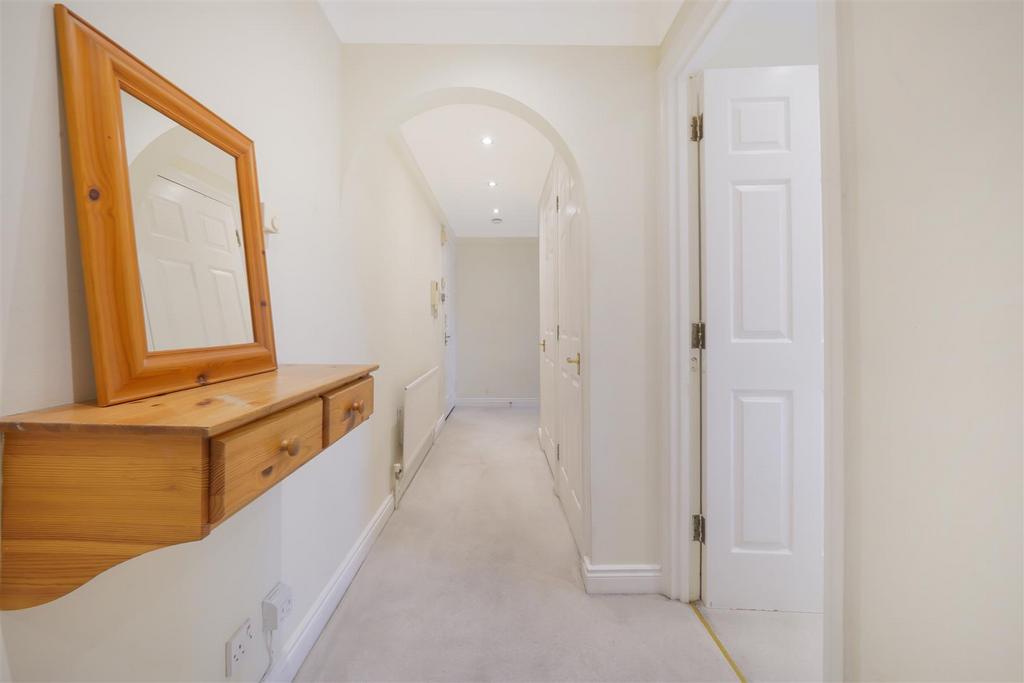 34 Clockhouse Place - 1q MBOcp La LYPkwu QQH6k.jpg