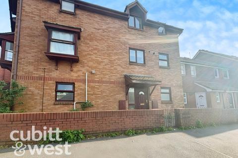 1 bedroom in a flat share to rent, Greetham Street Southsea PO5