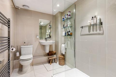 Basement Flat, 82a Devonport Road, London, W12 8NU