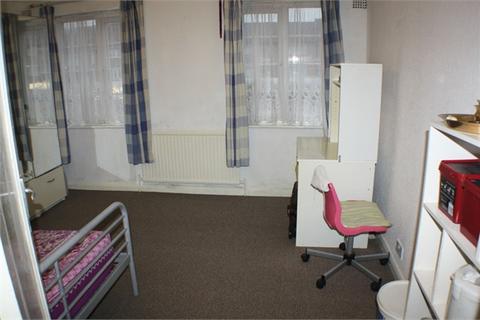 2 bedroom flat for sale, Montrose Court, LONDON, The Hyde, COLINDALE, NW9
