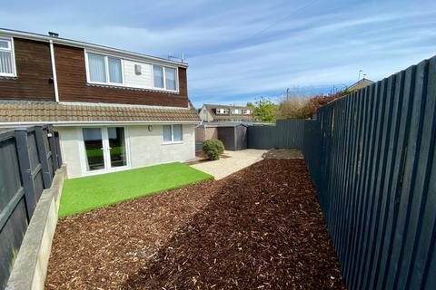 20 Hazelcroft, Bradford, BD2 3TE