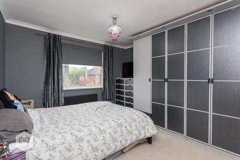 33 Collen Crescent, Bury, BL8 1JE