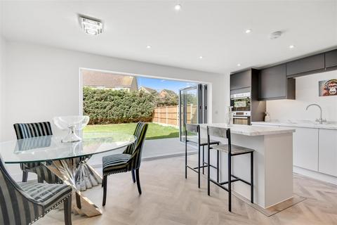 undefined, Regency Close Southminster