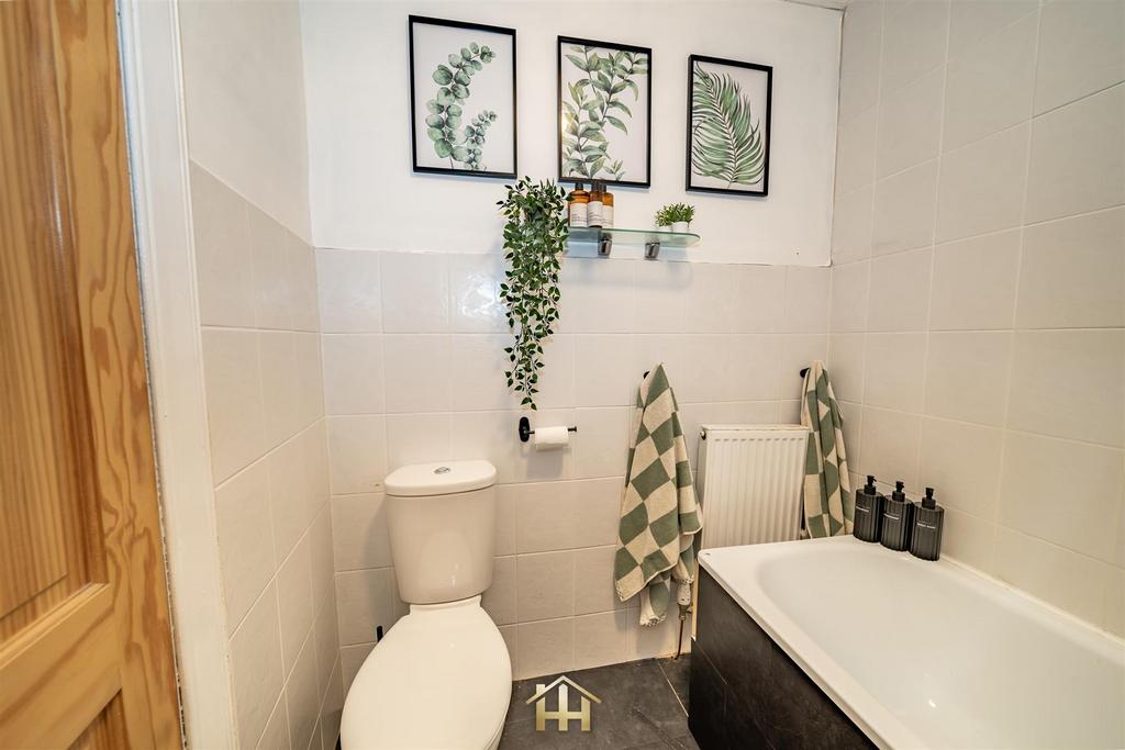 Flat 9 341 Clepington Road DD3 8 BA 240425 EDIT (18