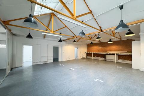 Office to rent, 51 Chalton Street, Euston, London, NW1 1HY