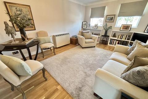 2 bedroom apartment for sale, Sovereign Court, Ascot SL5