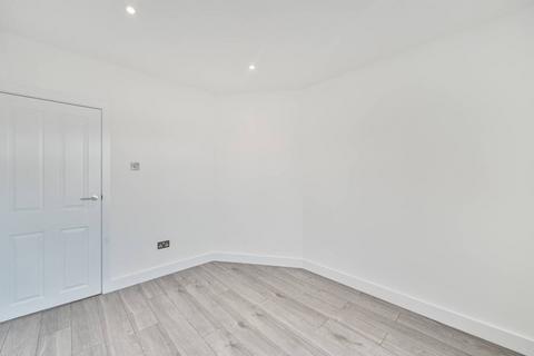 24a Willow Road, London, W5 4PD