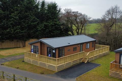 2 bedroom lodge for sale, Goulton Lane Northallerton