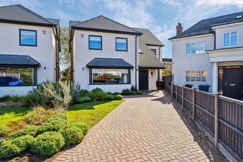 4a Wentworth Way, Pinner, HA5 1BL