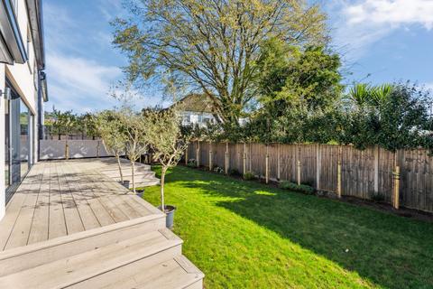 4a Wentworth Way, Pinner, HA5 1BL