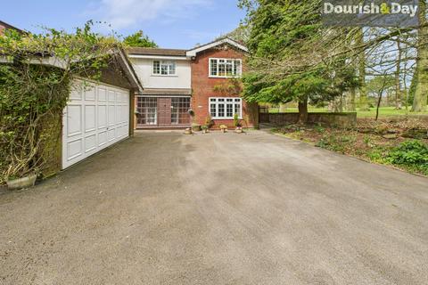 4 bedroom detached house for sale, Park Lane, Stafford ST17