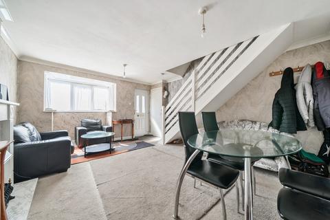 2 bedroom end of terrace house for sale, Alfreton Road, Radford, Nottingham, Nottinghamshire, NG7