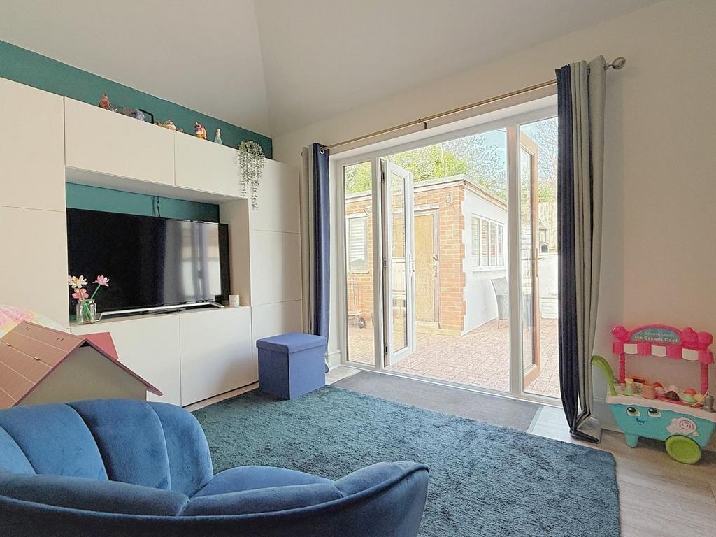 Sun room / bedroom three